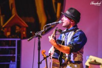 /album/a29-8-2016-krst-albumu-sicke-sme-tu-kamaraci/a14231415-965302690262279-3852872520129558513-o-jpg/