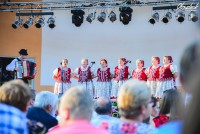 /album/a29-8-2016-krst-albumu-sicke-sme-tu-kamaraci/a14231959-957823807676834-6312734663502102939-o-jpg/